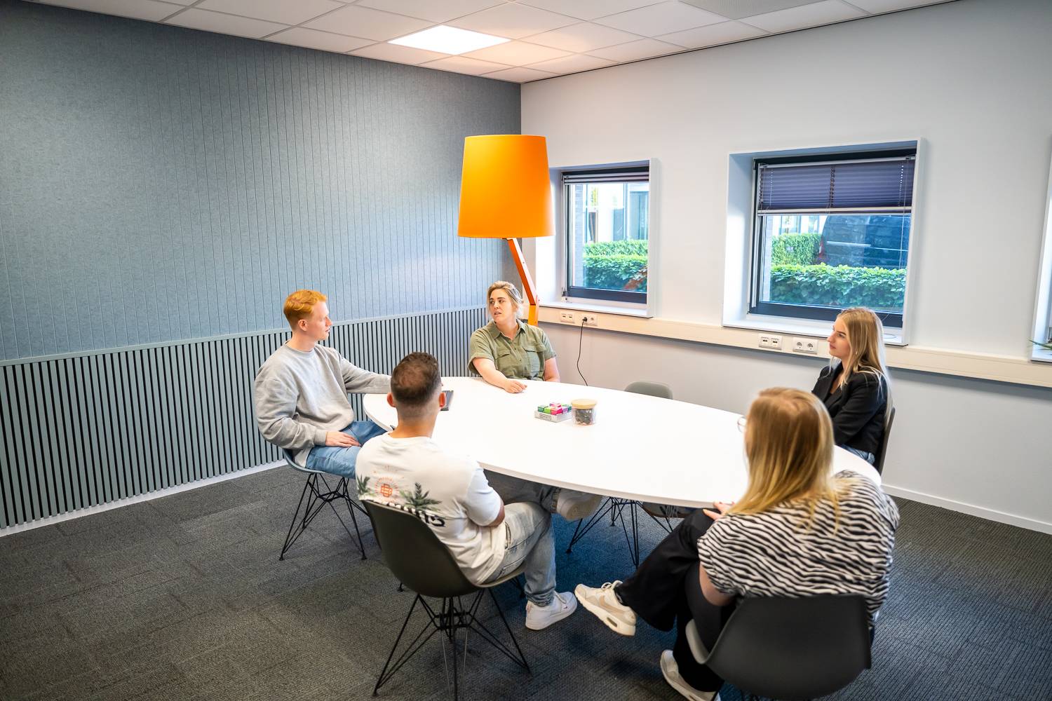 Meeting in vergaderruimte 365werk