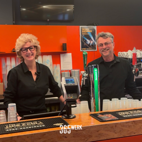 Barmedewerker (sr)